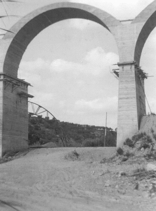 FENT LA CARRETERA Molts anys després... Costrucció del Pont del Bedorc 2de5.jpg