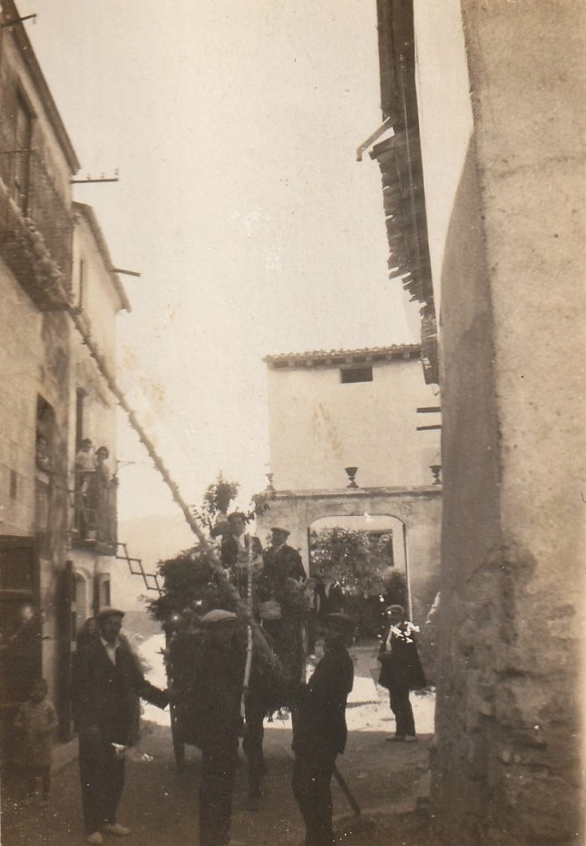 CARAMELLES a ca l'Enric, cal Masover i cal Costa.jpg