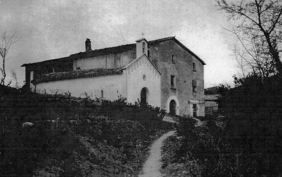 Ermita de Sant Miquel i Can Torres (Ca la Florinda) avui desaparescuda (Anys 60 versus 2022).jpg