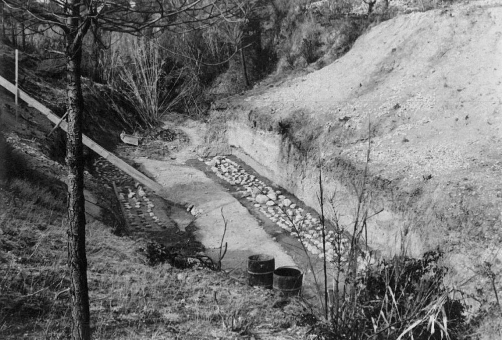 FENT LA CARRETERA Els Torrents. Fonamentació de la claveguera alta.jpg