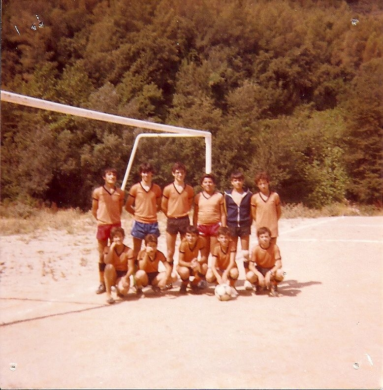 FUTBOL Sergi Xaus, Josep Mª Canalda, Josep Mª Gumà, Hector Ibar, Rogeli Xaus, Toni Escura, Josep Mª Escura, Joan Diaz, Tato Obiols, Toti Torres, Carles Escura.jpg