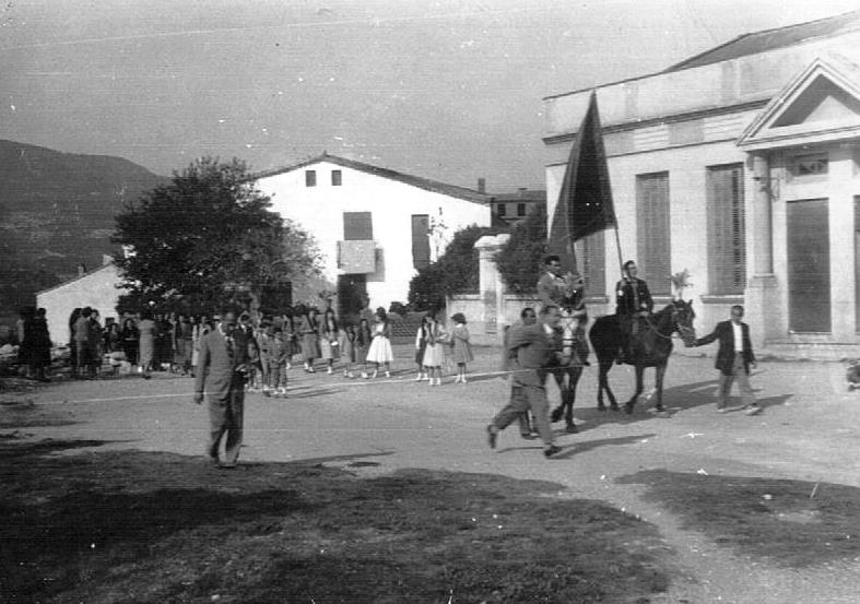 INAUGURACIÓ ESGLÈSIA PALLER PROVISIONAL 1957.jpg