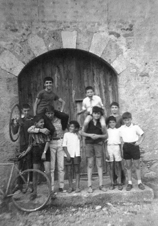 Jep de cal Jep, Joan de cal Cremat, Jordi Romeu, Carlos de ca la Mundeta, Josep de cal Manco, Josep Lluís de cal Batistó, Nan de la Lola.jpg