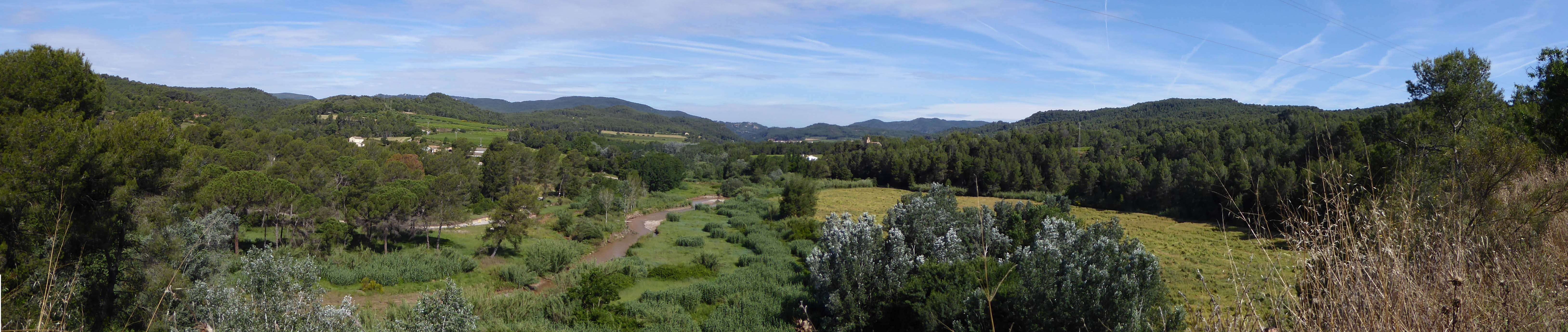 La vall de l'Anoia des de la timba de Sant Jaume Sesoliveres.JPG