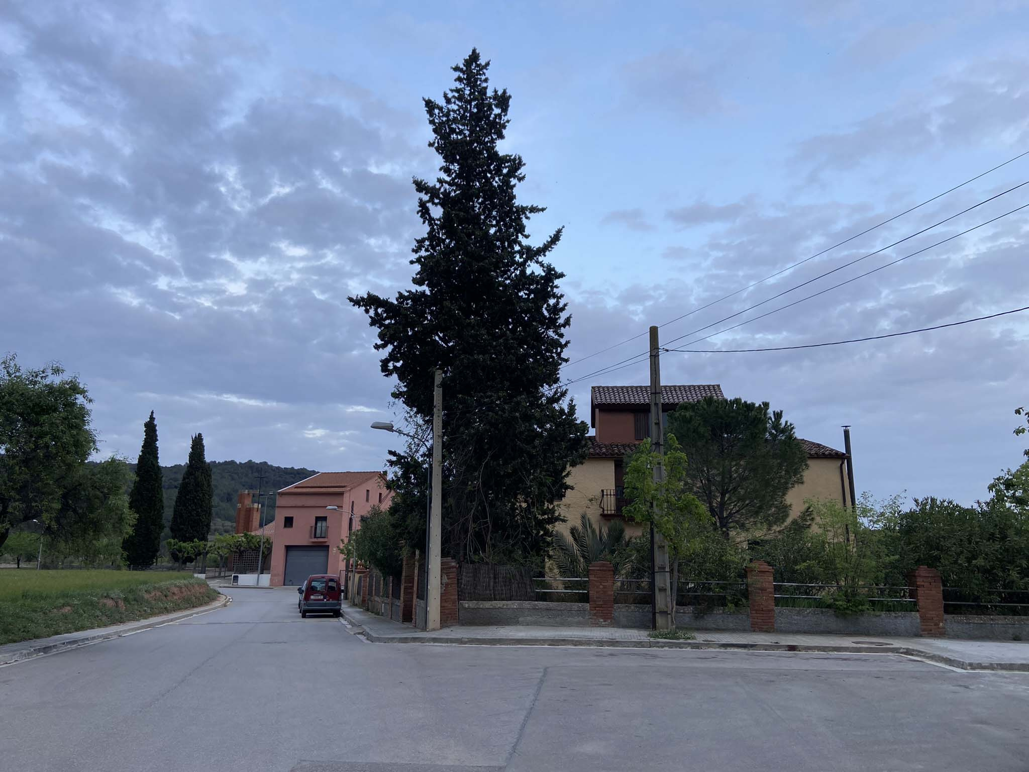 el Bedorc 2022. Plaça de ca l'Oliver (Can Parellada, l'Estudi i l'Església de Sant Sebastià).jpg