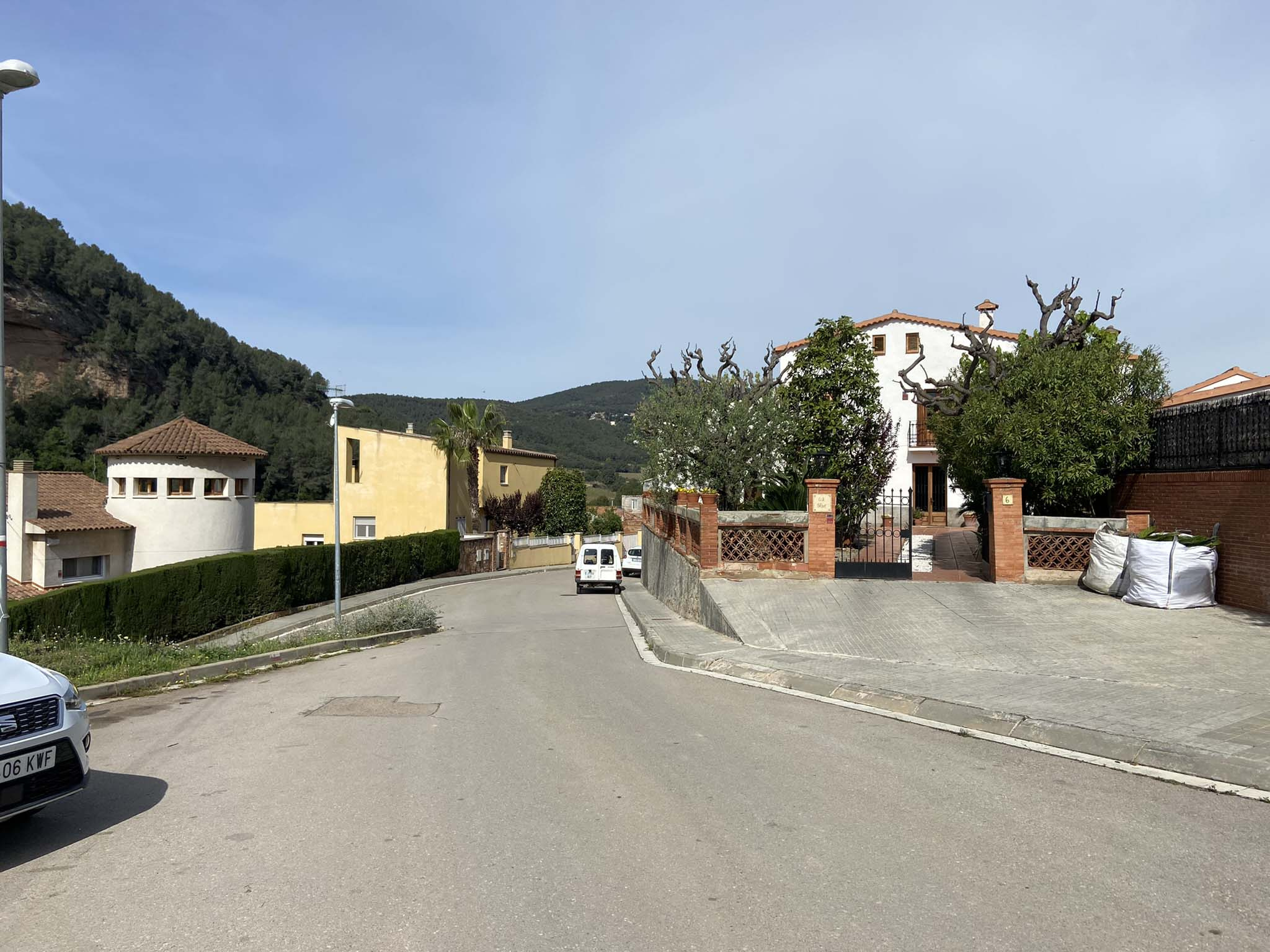 el Bedorc 2022. Plaça de ca l'Oliver (cap a l'oest) al carrer Major (altrament dit carrer de cal Pere Sec).jpg